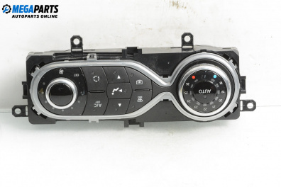 Панел климатик за Renault Clio IV Hatchback (11.2012 - 06.2019)