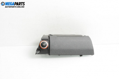 Пепелник за Volkswagen Touran Minivan I (02.2003 - 05.2010)