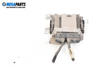 Компютър двигател за Volkswagen Touran Minivan I (02.2003 - 05.2010) 1.9 TDI, 105 к.с., №  03G986016