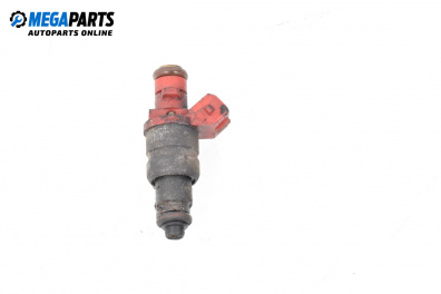 Дюза бензин за Mercedes-Benz CLK-Class Coupe (C208) (06.1997 - 09.2002) 200 (208.335), 136 к.с.