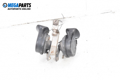 Клаксони за Mercedes-Benz CLK-Class Coupe (C208) (06.1997 - 09.2002)