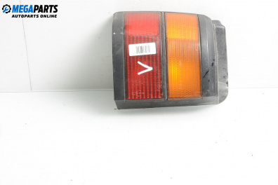 Стоп за Volkswagen Passat II Variant B3, B4 (02.1988 - 06.1997), комби, позиция: лява