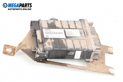 Компютър двигател за Volkswagen Passat II Variant B3, B4 (02.1988 - 06.1997) 1.8, 90 к.с., №  443 907 311 D