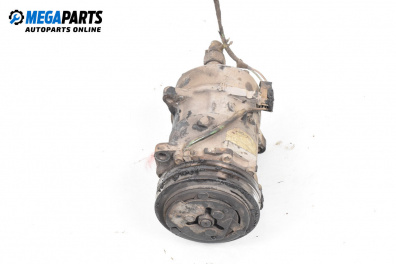 Компресор климатик за Volkswagen Passat II Variant B3, B4 (02.1988 - 06.1997) 1.8, 90 к.с., №  SD 709