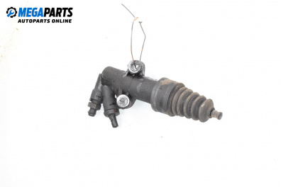 Долна помпа за съединител за Peugeot 207 Hatchback (02.2006 - 12.2015)