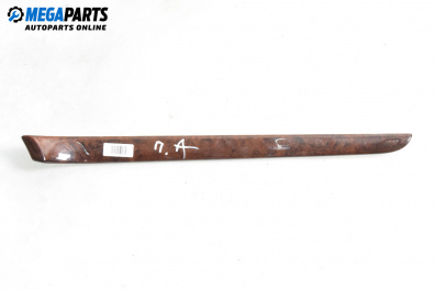 Интериорна лайсна за Audi A4 Avant B6 (04.2001 - 12.2004), 4+1 вр., комби