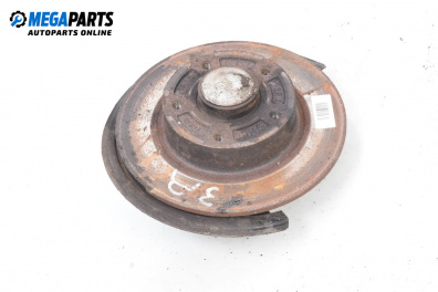 Шенкел главина за Renault Megane III Hatchback (11.2008 - 12.2015), позиция: задна, дясна