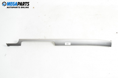 Интериорна лайсна за Audi A4 Avant B6 (04.2001 - 12.2004), 4+1 вр., комби