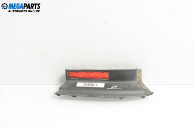 Светлоотразител за Volkswagen Passat V Variant B6 (08.2005 - 11.2011), комби, позиция: дясна