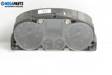 Километраж за Volkswagen Passat V Variant B6 (08.2005 - 11.2011) 2.0 TDI, 140 к.с.