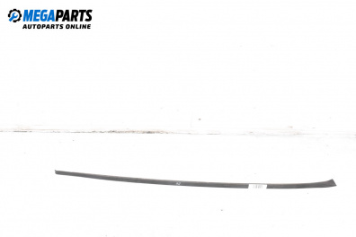 Външни лайсни за Volkswagen Passat V Variant B6 (08.2005 - 11.2011), комби, позиция: дясна