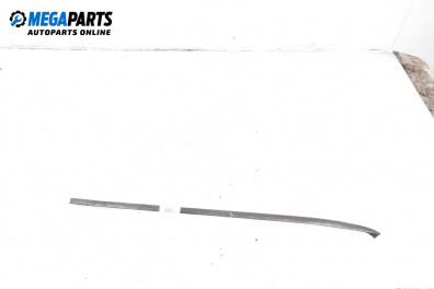 Външни лайсни за Volkswagen Passat V Variant B6 (08.2005 - 11.2011), комби, позиция: лява