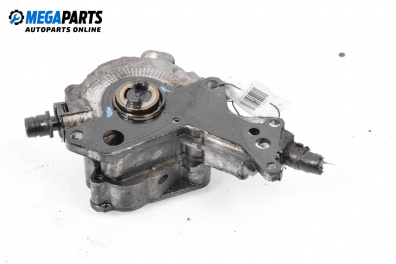 Вакуум помпа за Volkswagen Passat V Variant B6 (08.2005 - 11.2011) 2.0 TDI, 140 к.с.