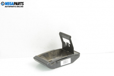 Пепелник за Volkswagen Polo Variant (04.1997 - 09.2001)