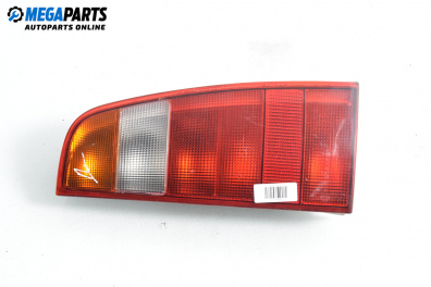 Стоп за Volkswagen Polo Variant (04.1997 - 09.2001), комби, позиция: дясна