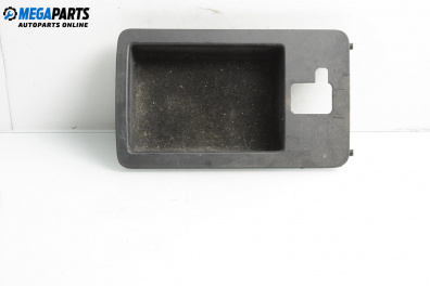 Пепелник за Audi A8 Sedan 4E (10.2002 - 07.2010)