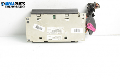 Усилвател антена за Audi A8 Sedan 4E (10.2002 - 07.2010), № 4E0 035 223A