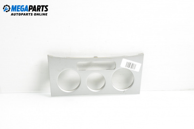 Интериорна пластмаса за Volkswagen Passat V Variant B6 (08.2005 - 11.2011), 4+1 вр., комби, позиция: предна