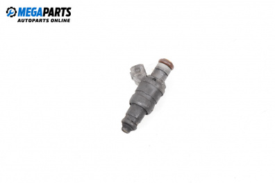 Дюза бензин за Mercedes-Benz C-Class Estate (S202) (06.1996 - 03.2001) C 180 T (202.078), 122 к.с.