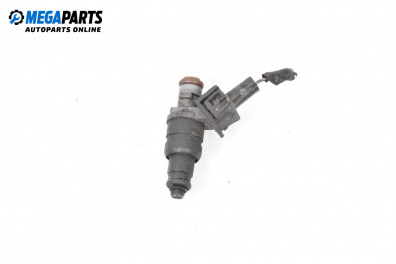 Дюза бензин за Mercedes-Benz C-Class Estate (S202) (06.1996 - 03.2001) C 180 T (202.078), 122 к.с.