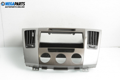 Централна конзола за Hyundai Sonata V Sedan (01.2005 - 12.2010)