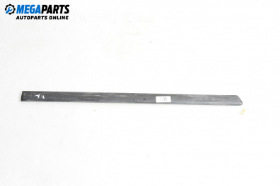 Външни лайсни за Volkswagen Passat III Sedan B5 (08.1996 - 12.2001), седан, позиция: дясна