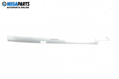 Интериорна лайсна за Audi A4 Avant B7 (11.2004 - 06.2008), 4+1 вр., комби