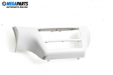 Централна конзола за Nissan Almera TINO (12.1998 - 02.2006)