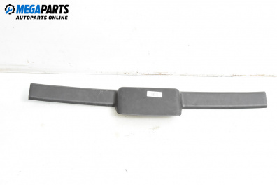 Интериорна лайсна за Nissan Almera TINO (12.1998 - 02.2006), 4+1 вр., миниван