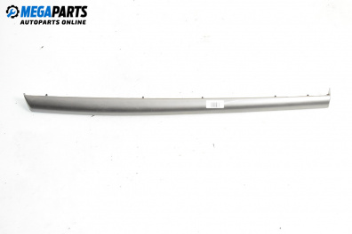 Интериорна лайсна за Opel Vectra C Sedan (04.2002 - 01.2009), 4+1 вр., седан