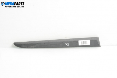 Лайсна за Renault Clio III Hatchback (01.2005 - 12.2012), хечбек, позиция: дясна