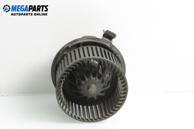 Вентилатор парно за Renault Clio III Hatchback (01.2005 - 12.2012)