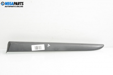 Лайсна за Renault Clio III Hatchback (01.2005 - 12.2012), хечбек, позиция: лява