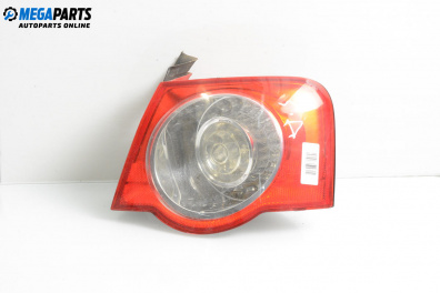 Стоп за Volkswagen Passat V Sedan B6 (03.2005 - 12.2010), седан, позиция: дясна