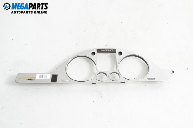 Интериорна пластмаса километраж за Volkswagen Passat V Sedan B6 (03.2005 - 12.2010), 4+1 вр., седан