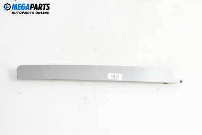 Интериорна лайсна за Volkswagen Passat V Sedan B6 (03.2005 - 12.2010), 4+1 вр., седан