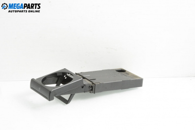 Поставка чаша за Audi A6 Sedan C5 (01.1997 - 01.2005)