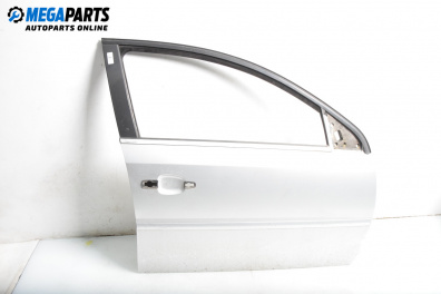 Врата за Opel Signum Hatchback (05.2003 - 12.2008), 4+1 вр., хечбек, позиция: предна, дясна