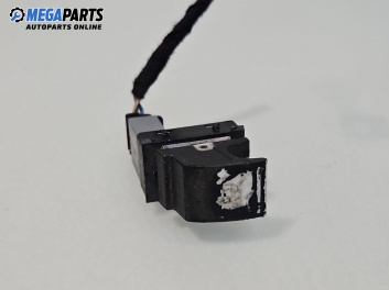 Бутон ел. стъкло  за Volkswagen Passat V Sedan B6 (03.2005 - 12.2010)