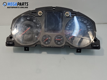 Километраж за Volkswagen Passat V Sedan B6 (03.2005 - 12.2010) 2.0 FSI, 150 к.с., №  A2C53106067