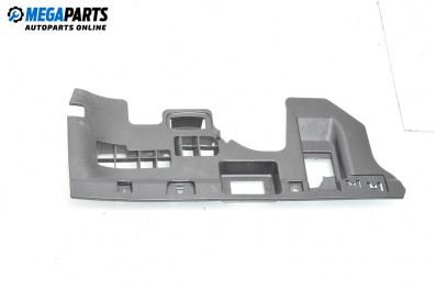 Интериорна пластмаса под таблото за Mercedes-Benz GLA Class SUV (X156) (12.2013 - 02.2020), 4+1 вр., джип