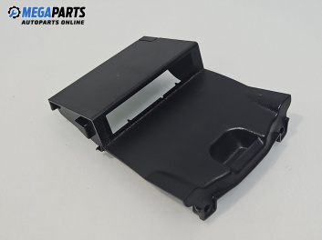 Интериорна пластмаса за Mercedes-Benz GLA Class SUV (X156) (12.2013 - 02.2020), 4+1 вр., джип, позиция: задна, №  A 246 832 00 00 / 0517610064