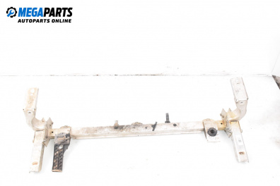 Греда под  радиатор за Mercedes-Benz GLA Class SUV (X156) (12.2013 - 02.2020), джип