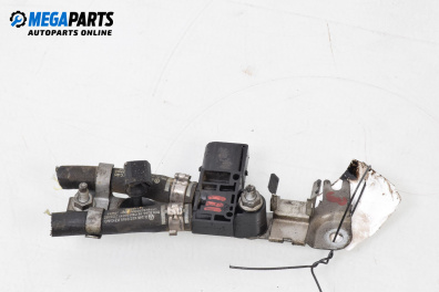 Клема плюсов кабел за Mercedes-Benz GLA Class SUV (X156) (12.2013 - 02.2020) GLA 200 CDI / d (156.908), 136 к.с.