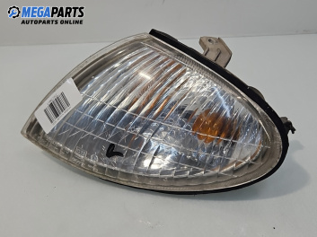 Мигач за Hyundai Coupe Coupe I (06.1996 - 04.2002), купе, позиция: лява