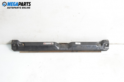 Греда над радиатор за Volkswagen Transporter IV Bus (09.1990 - 04.2003), пътнически