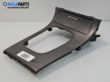 Централна конзола за Subaru Legacy IV Wagon (09.2003 - 12.2009)