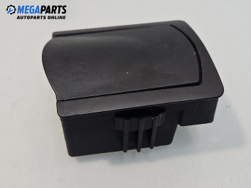 Пепелник за Fiat Croma Station Wagon (06.2005 - 08.2011)