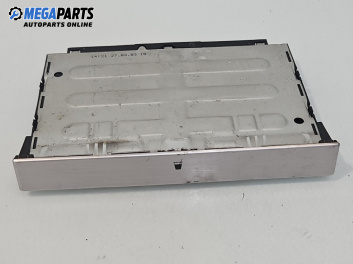 Поставка за чаши за Volkswagen Golf IV Hatchback (08.1997 - 06.2005)