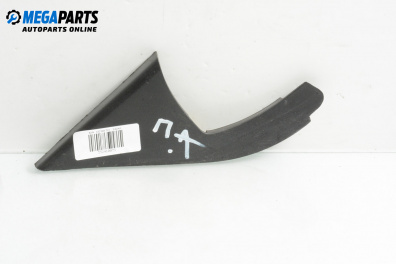 Интериорна пластмаса за Kia Cerato Sedan I (04.2004 - 12.2009), 4+1 вр., седан, позиция: дясна